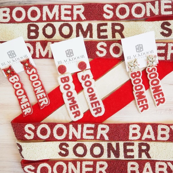 Beaded Boomer Sooner Earrings Oklahoma Game Day - Picture 2 of 3